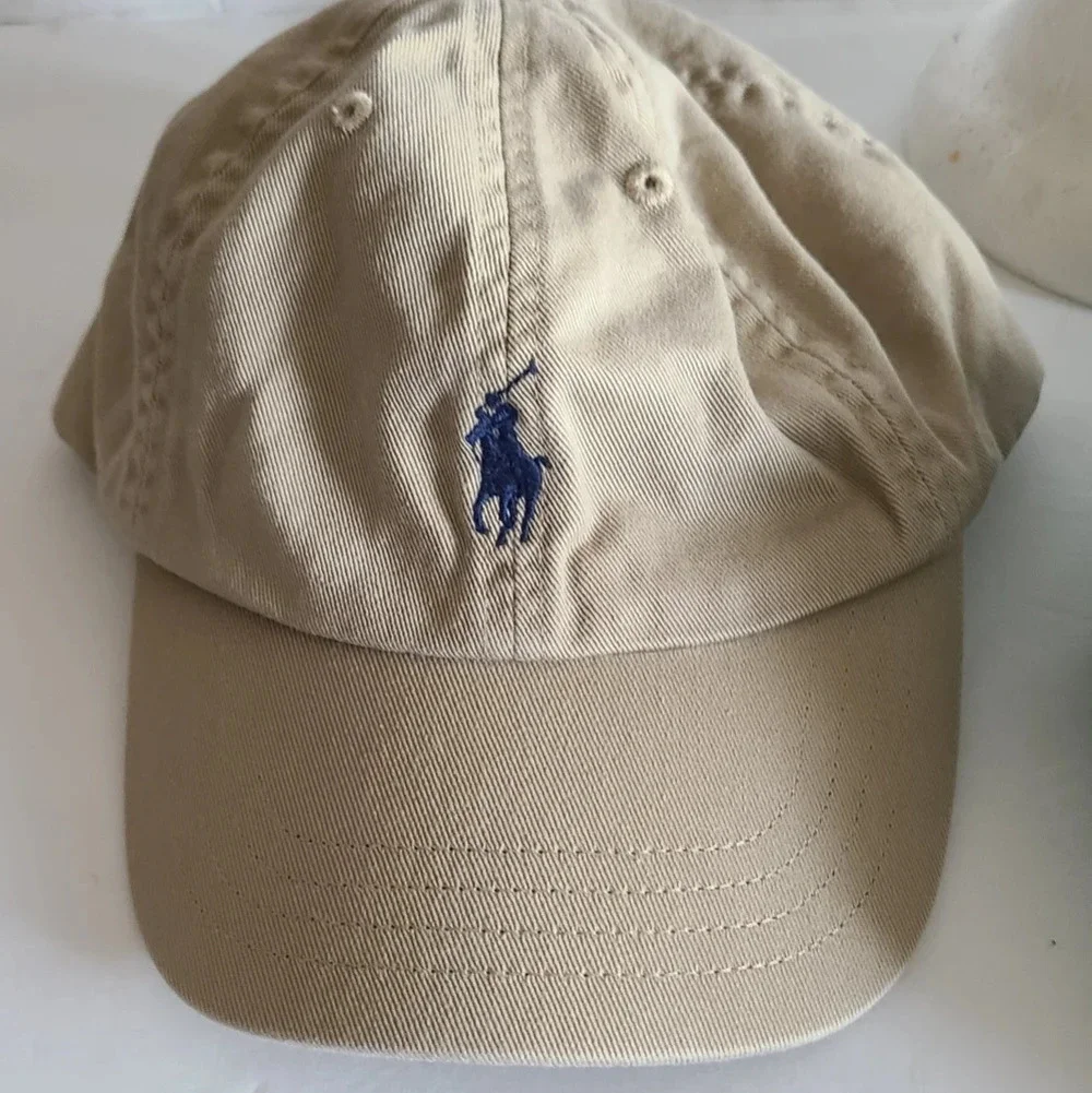 Lot of 4 boys baseball caps